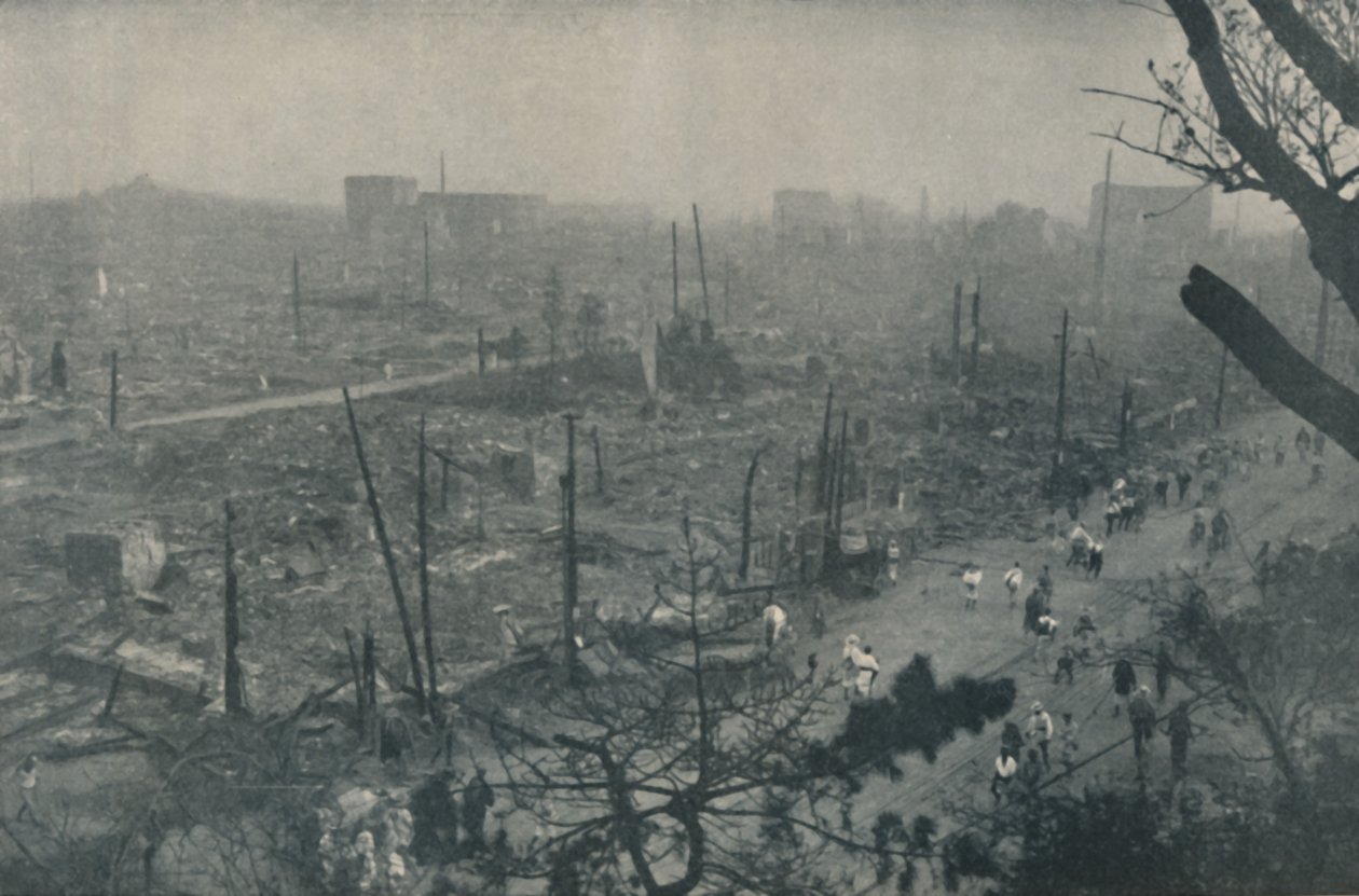 Tokyos pyrande slätt av vrak och aska, c1935 av Unbekannt