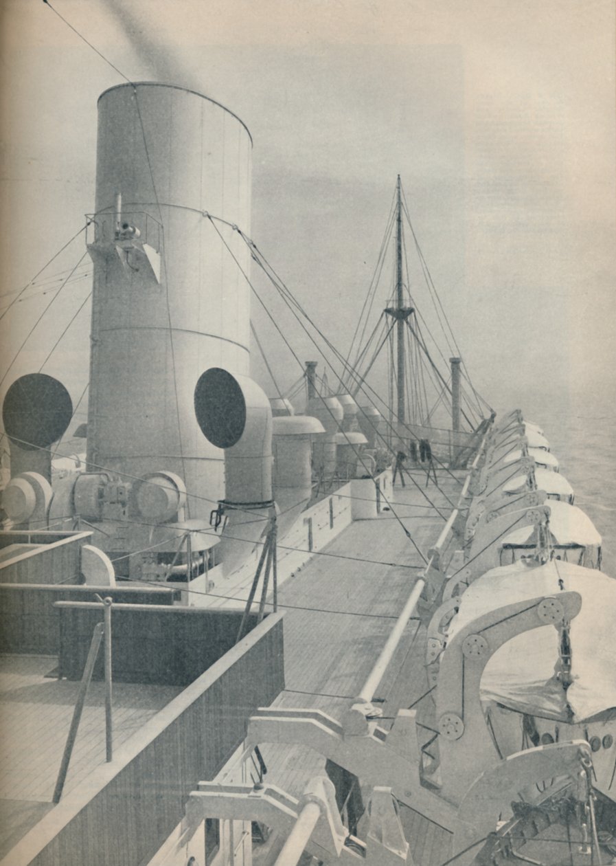 Top Deck of the Strathmore med moderna livbåtar, 1936 av Unbekannt