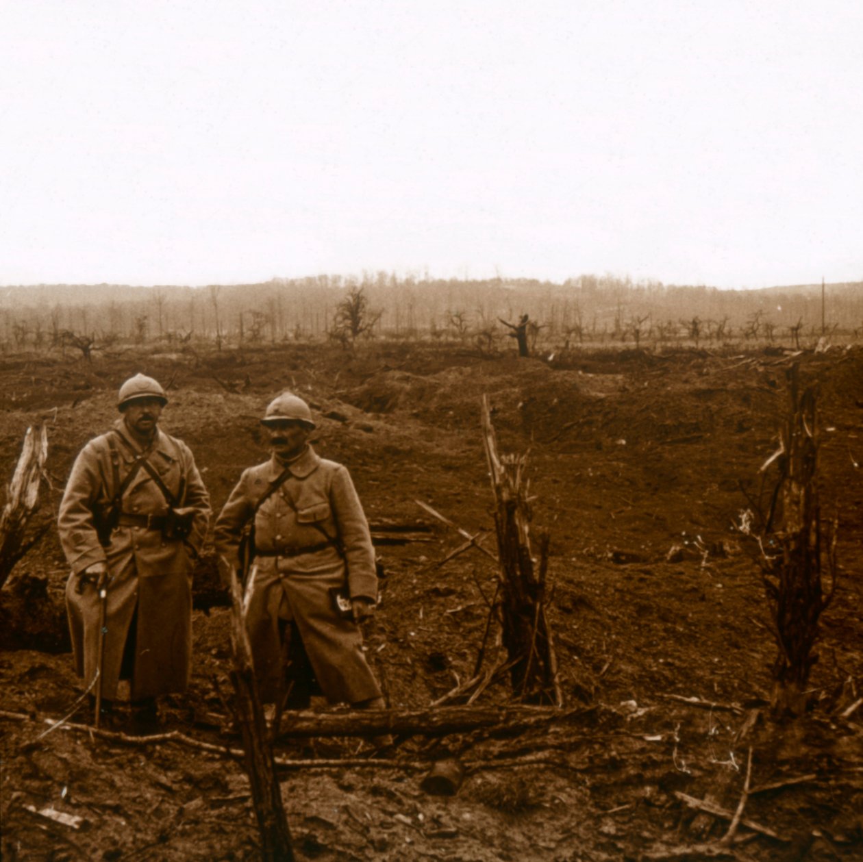 Mot La Malmaison, norra Frankrike, c1914-c1918. av Unbekannt