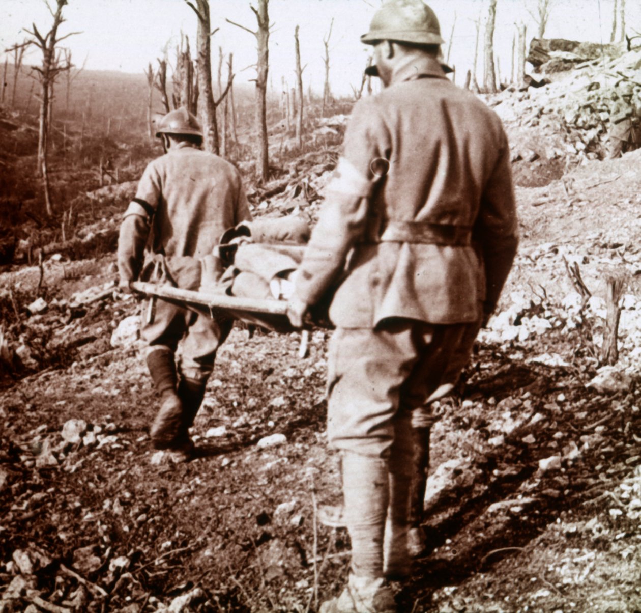 Transport av sårade, Chemin des Dames, norra Frankrike, c1914-c1918. av Unbekannt