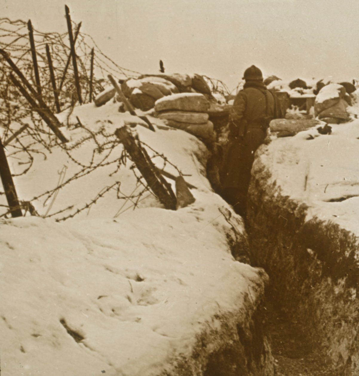 Skyttegravar i snön, Alsace, östra Frankrike, c1914-c1918 av Unbekannt