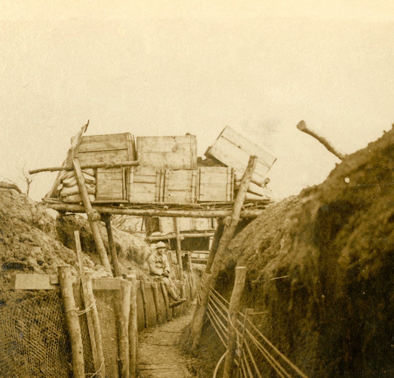 Skyttegravar nära Les Éparges, norra Frankrike, c1914-c1918. av Unbekannt