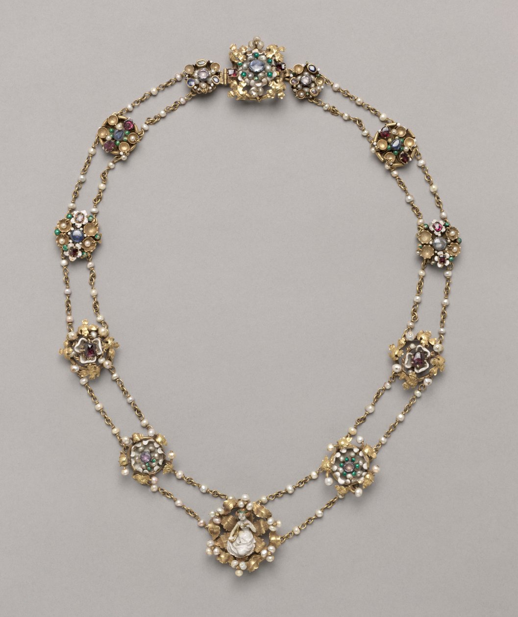 Tolv medaljonger monterade som ett halsband, ca. 1400. av Unbekannt