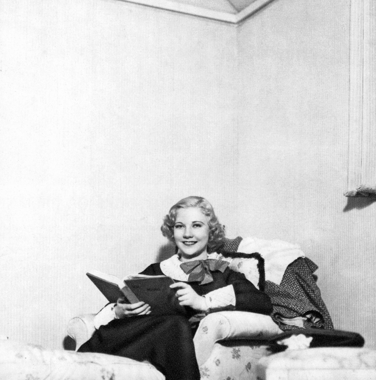 Una Merkel, amerikansk filmskådespelerska, 1934-1935 av Unbekannt