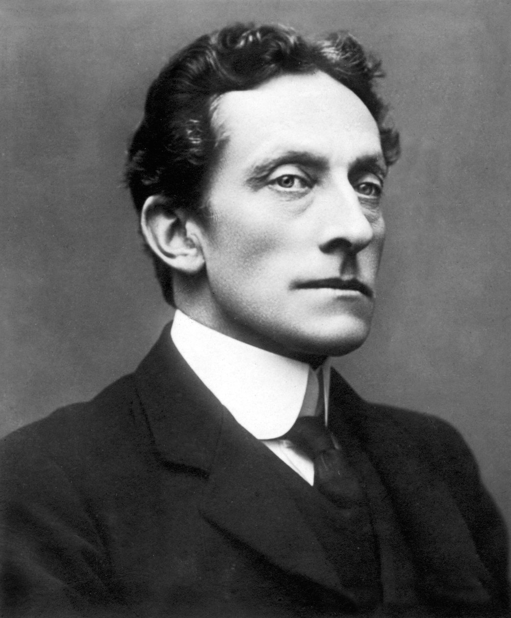 Storbritannien: Skådespelare/manager Johnston Forbes-Robertson (16/1/1853-6/11/1937) av Unbekannt