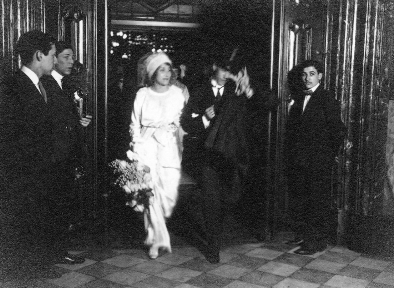 Vaslav Nijinsky och Romola de Pulszky på deras bröllopsdag i Buenos Aires den 10 september 1913, 19 av Unbekannt