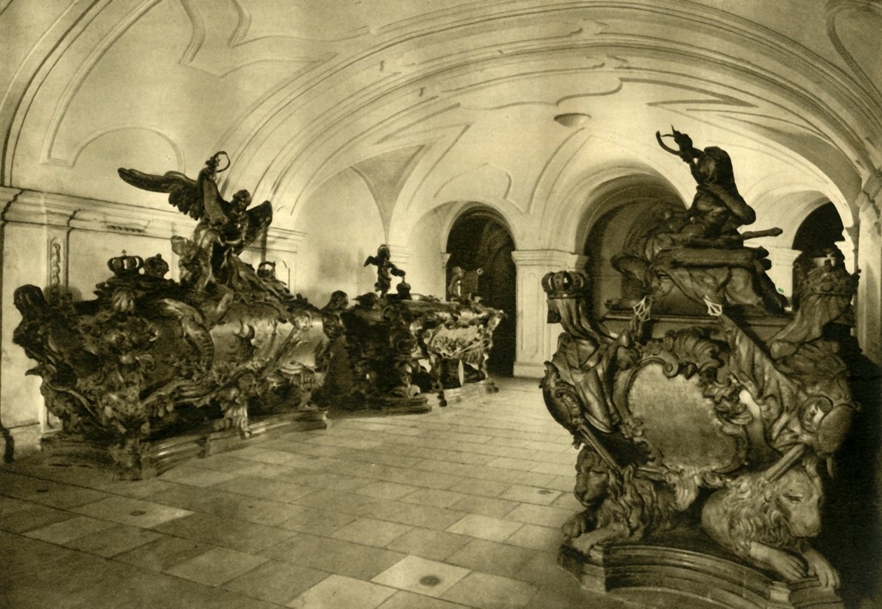 Habsburgarnas valv i Kapucinerkyrkan, Wien, Österrike, c1935. av Unbekannt
