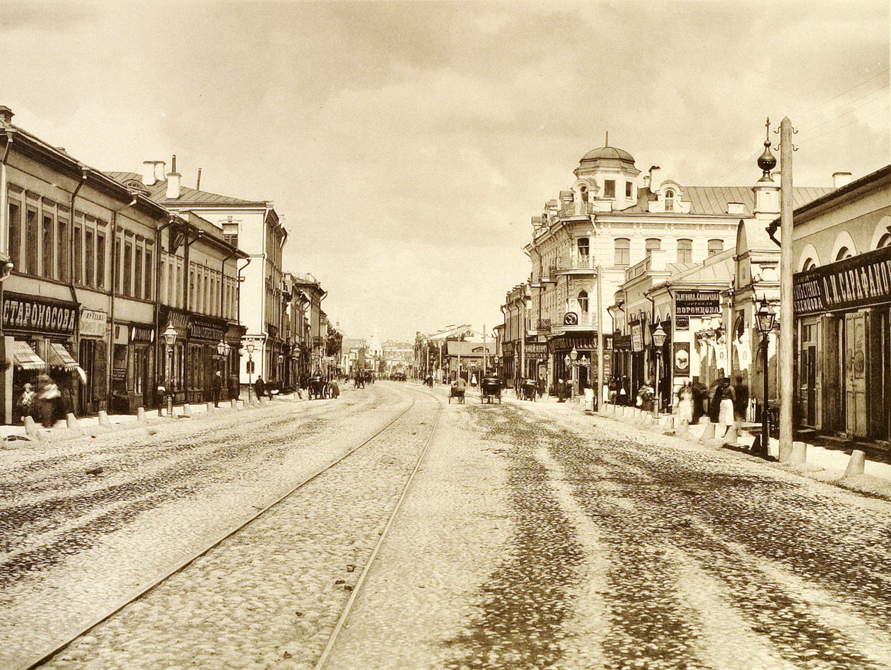 Utsikt över Arbat Street från Church of the Life-Giving Trinity, Moskva, Ryssland, 1888 av Unbekannt