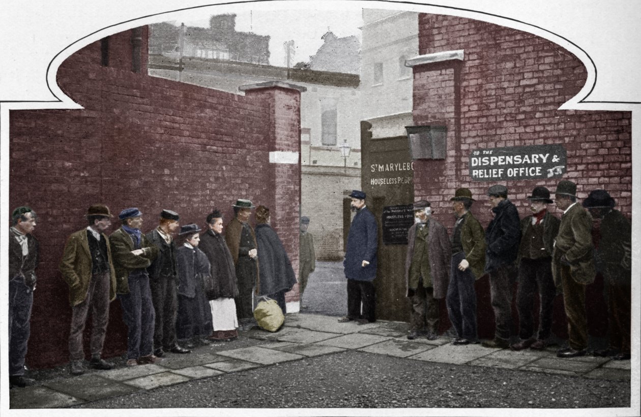 Väntar på tillträde till St Marylebone Workhouse, Luxborough Street, London, c1901 1903 av Unbekannt