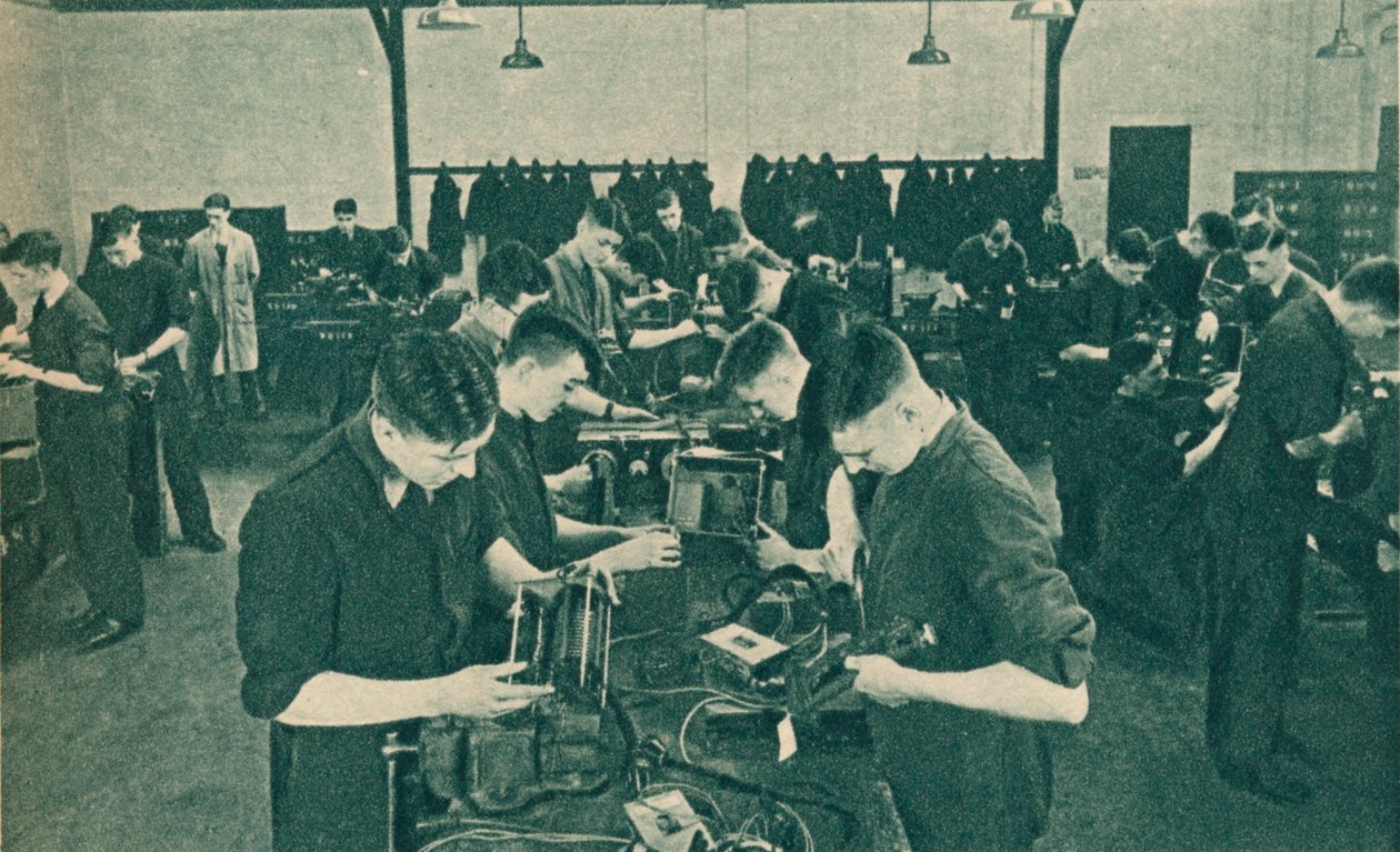 Verkstad för trådlös operatörsmekanik, 1940 av Unbekannt