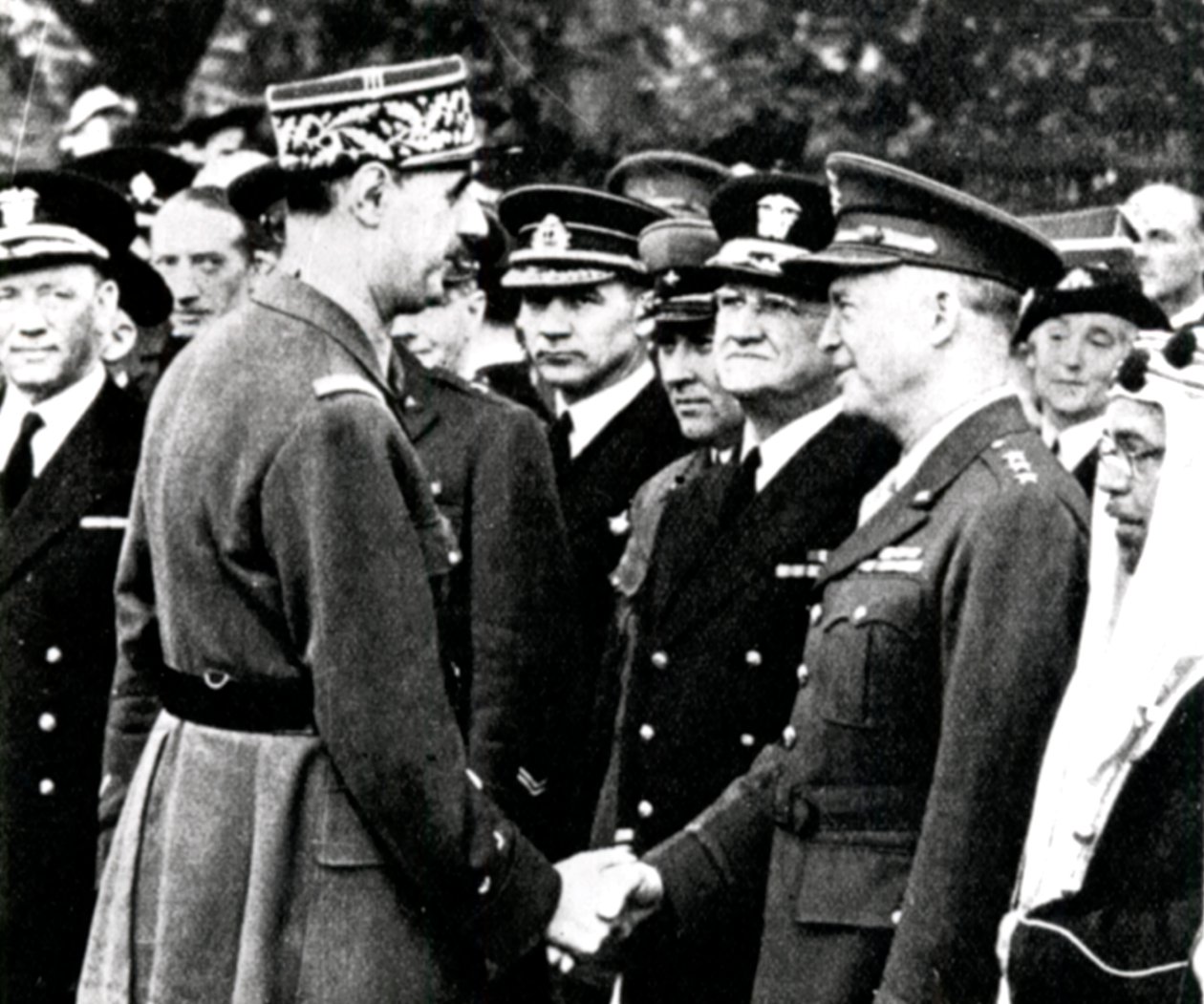 Andra världskriget: De Gaulle hälsar Eisenhower, 1944 av Unbekannt