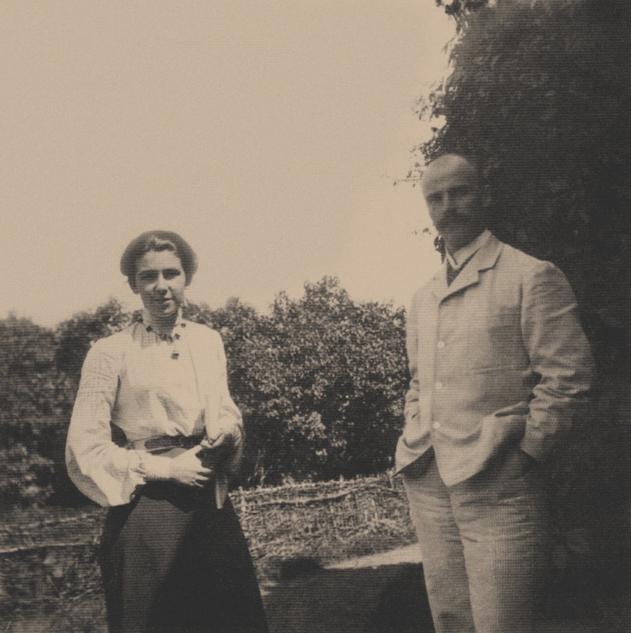 Yuri Alexandrovich Olsufyev 1878-1938 med sin fru Sophia Vladimirovna, 1900-talet av Unbekannt