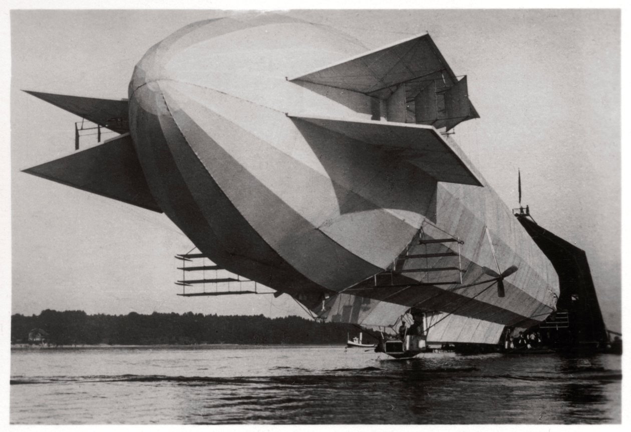 Zeppelin LZ3, köpt av den tyska armén och drevs som Z1, 1906 1933 av Unbekannt