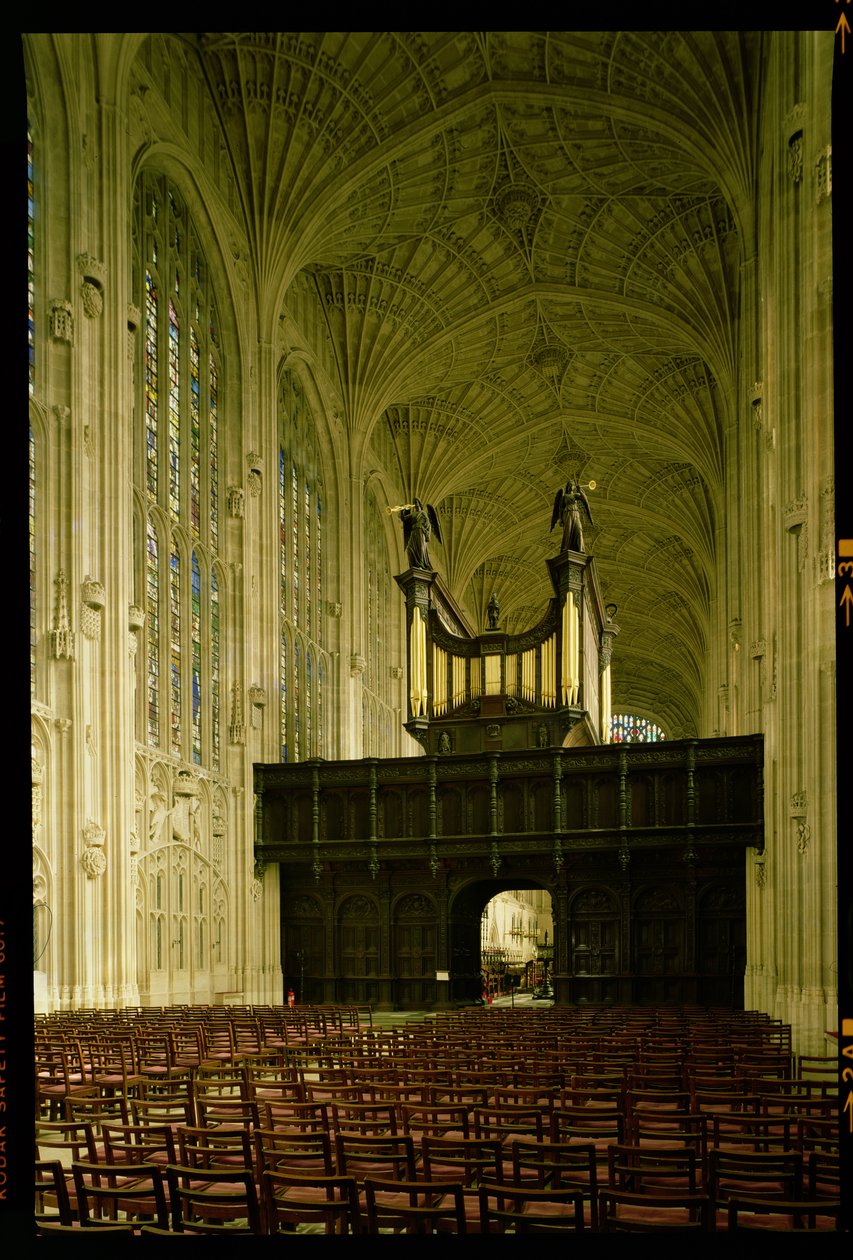 Kings College Chapel, Interiörvy som visar fläktvalv och orgel, English School (1400-talet), Cambridge, Storbritannien av Unbekannt Unbekannt