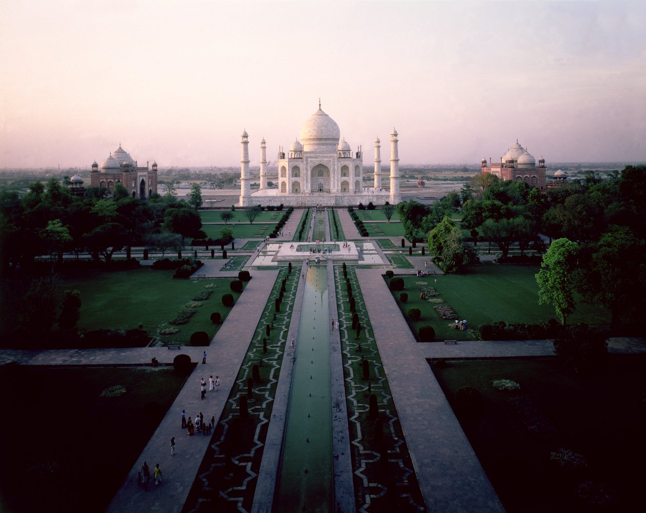 Taj Mahal designad av Ustad Ahmad Lahori av Unbekannt Unbekannt