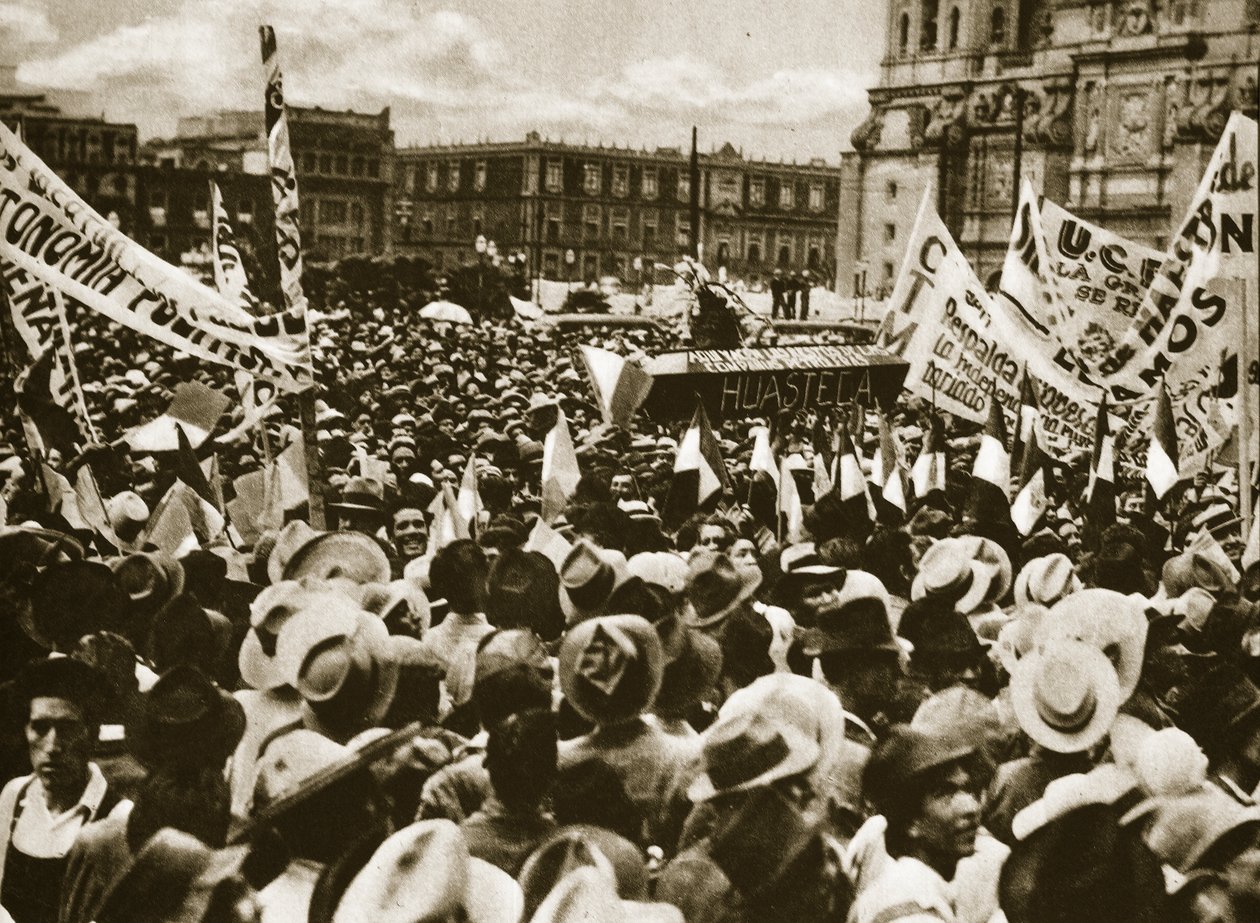 Folkmassor i Mexico City firar nationaliseringen av oljereserverna i mars 1938 av Unbekannt Unbekannt