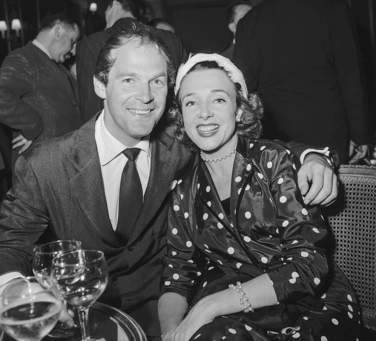Val av Miss Cinemonde, Paris, 27 juni 1950: Bill Marshall och Micheline Presle av Unbekannt Unbekannt