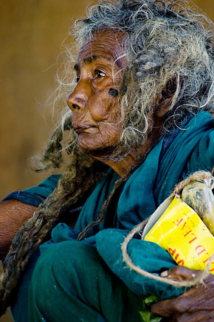 Porträtt av Lakshmi Buri, Bejnaar Living So Batiaghata Bazar, Khulna. Bangladesh. 3 oktober till 07. av Unbekannt Unbekannt