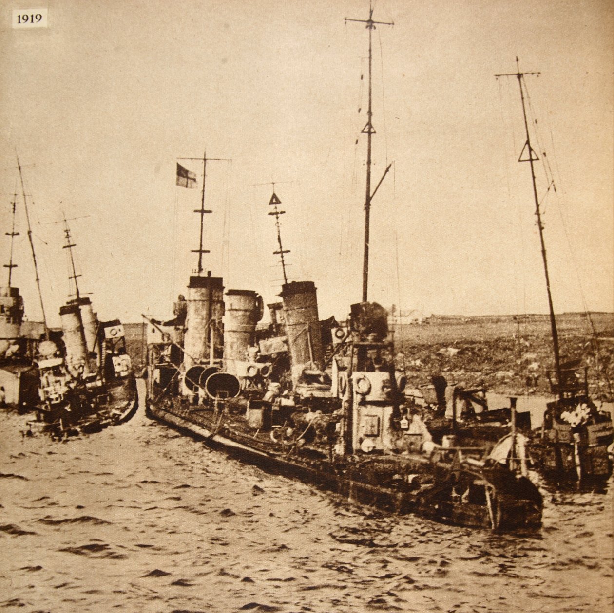 Nedskjutning av den tyska flottan, Scapa Flow, 1919 av Unbekannt Unbekannt