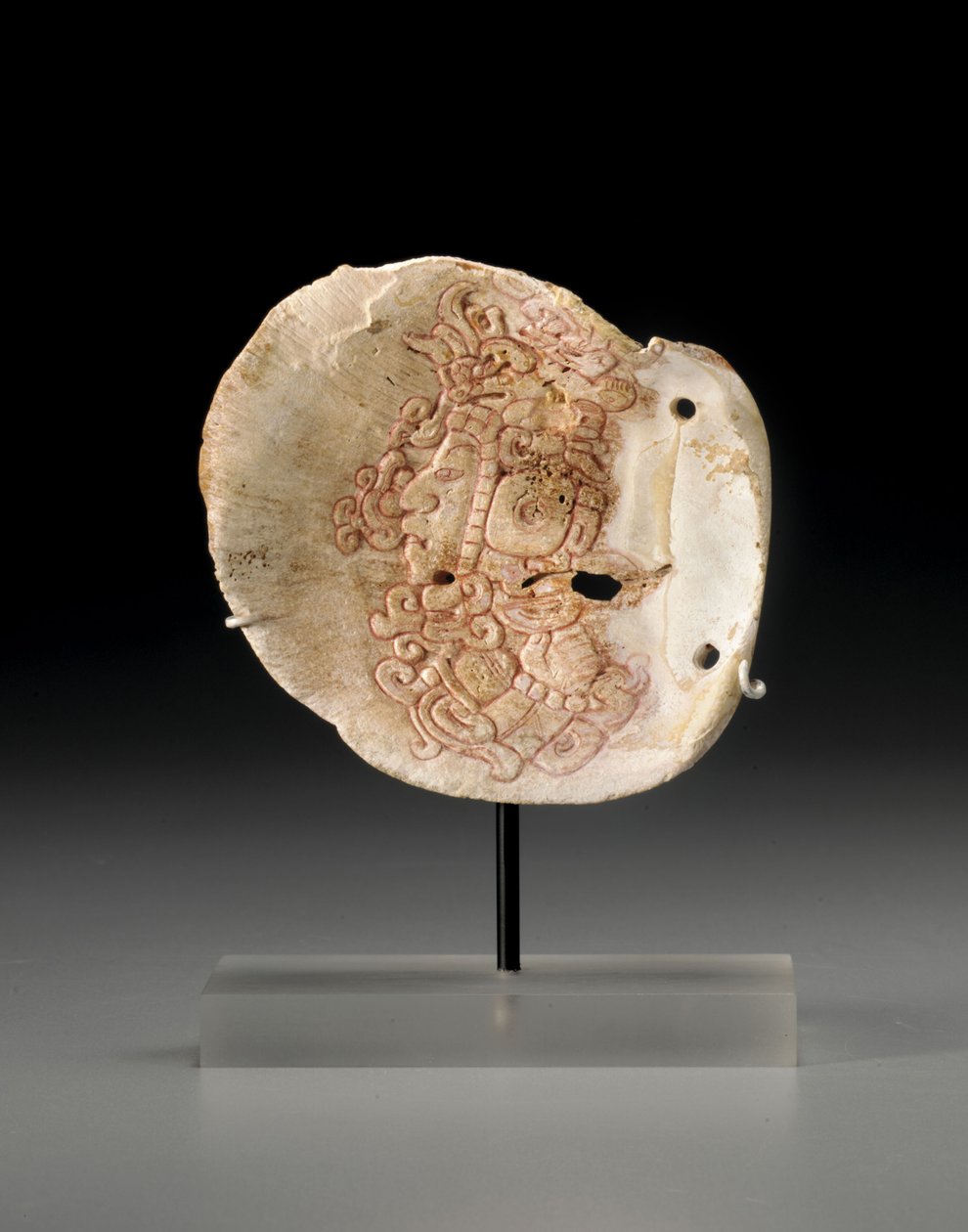 Ett pectoral mayaskal med profilbålen av en dignitär, ca 450-650 av Unbekannt