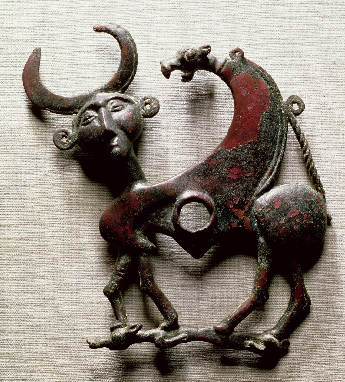 Kindbit av ett hästbett i form av ett odjur med människohuvud, från Luristan, västra Iran, ca 800-700 f.Kr. (brons) av Unbekannt