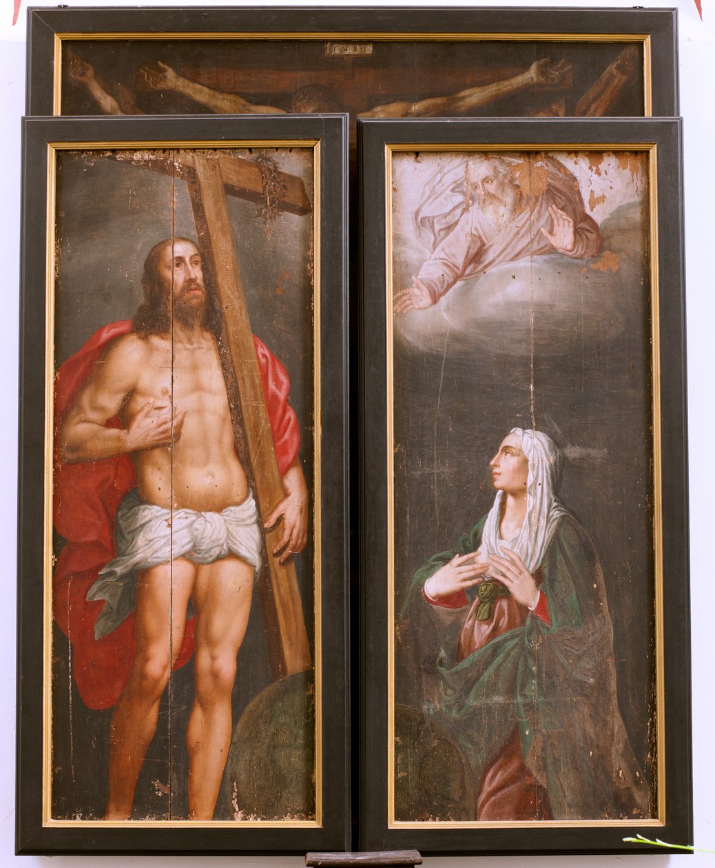 Kyrka (Eglise Saint-martin). Interiör. Triptyk. Korsfästelsen. av Unbekannter Künstler