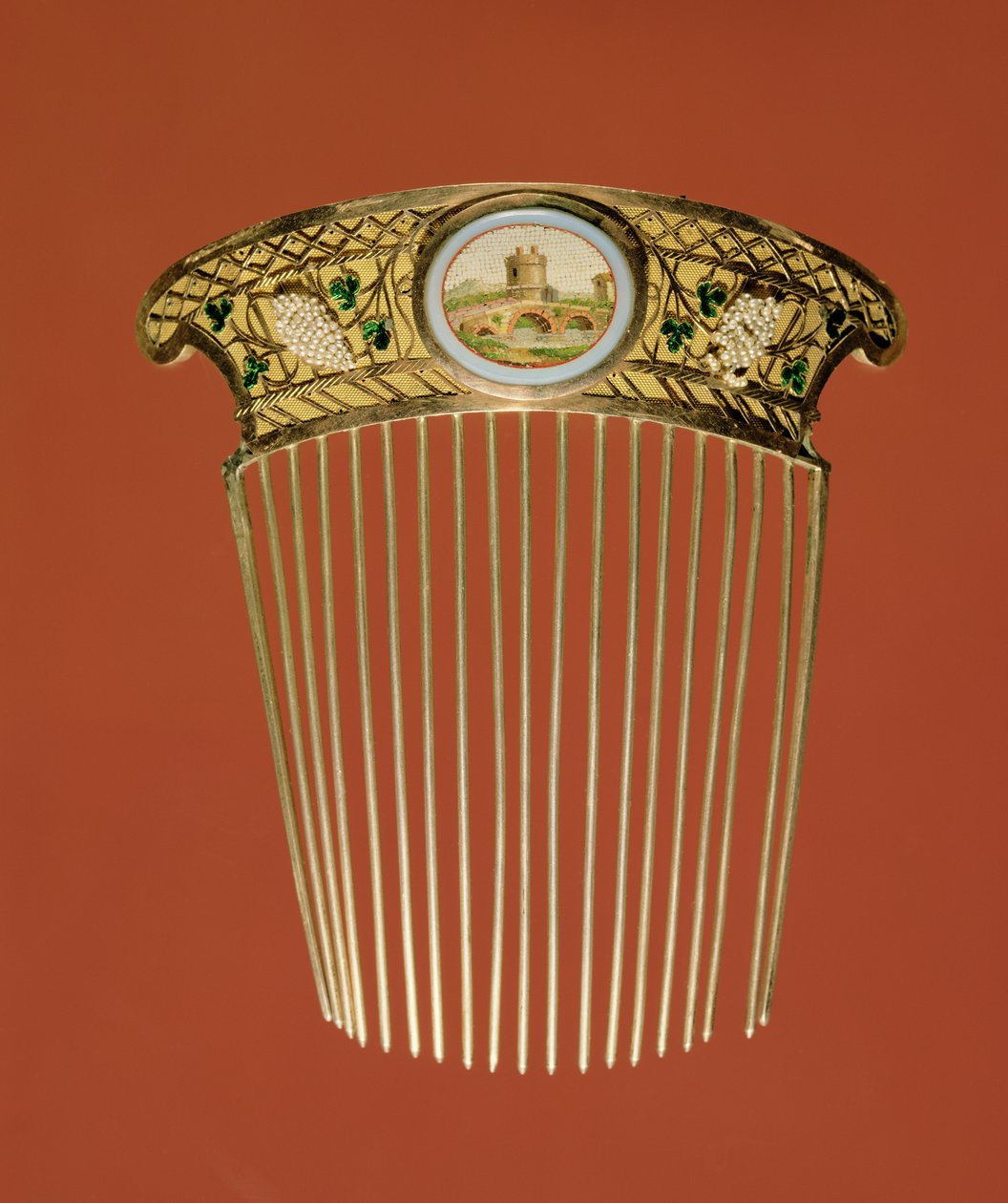Comb, Paris 1788-1805 (guld, silver, pärlor, emalj och mosaik) av Unbekannt