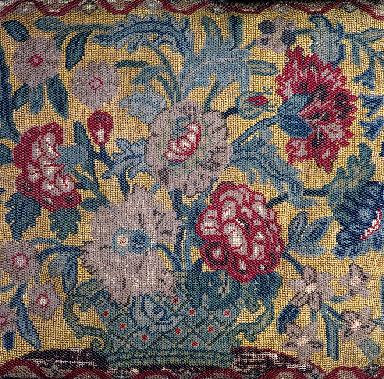 Detalj av kudden på en stol som används av en av Elizabeths hederspigor, i salongen av Unknown