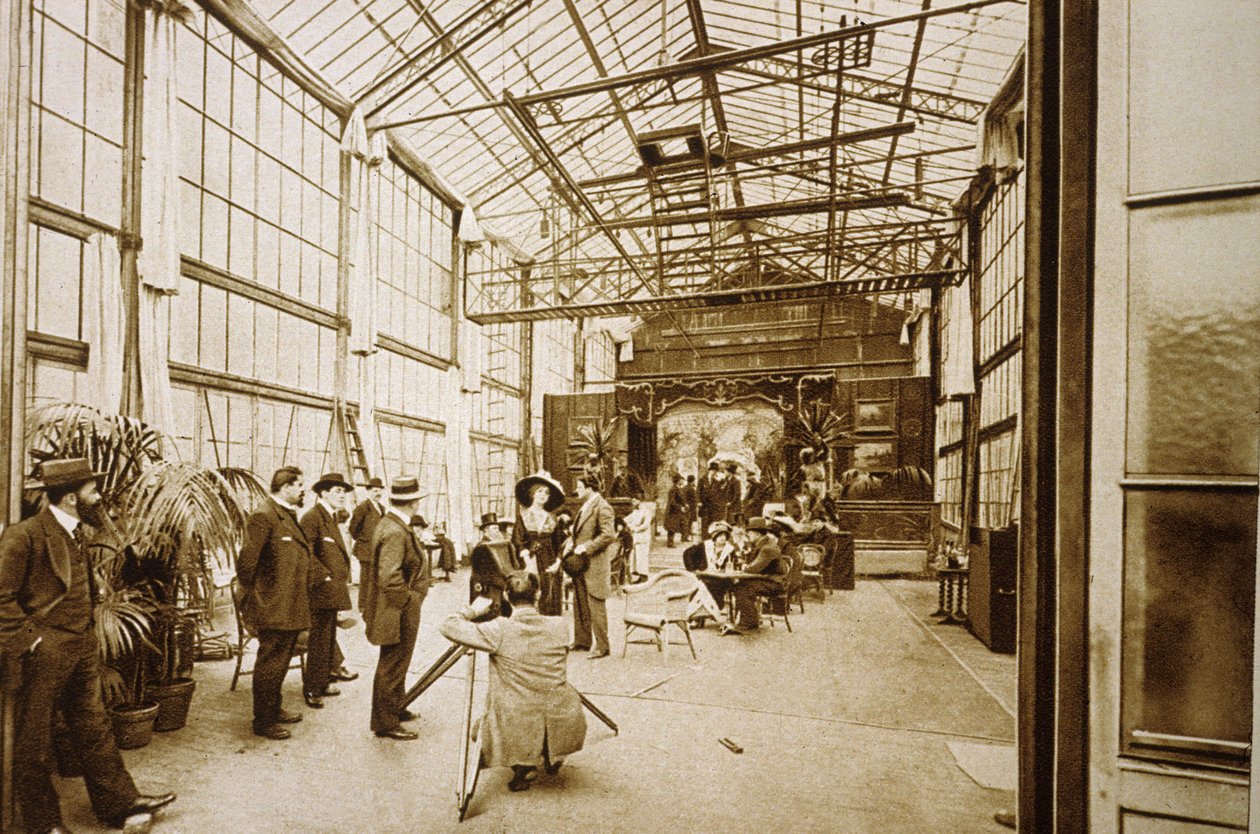 Filminspelning i Studio de Montreuil (nära Paris, Melies ateljé) ca 1900 av Unbekannter Künstler
