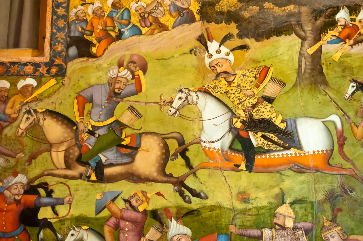 Fresk; Shah Ismail på en vit häst i slaget vid Taher Abad; 1510; mot uzbekerna i Merv; Chehel Sotoun; Forty Pillars Palace; Isfahan; Iran; Asien av Unbekannt