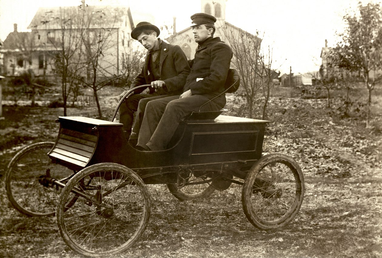 Hull Brothers Automobile, USA, ca 1903 (s/v foto) av Nicolas Liez