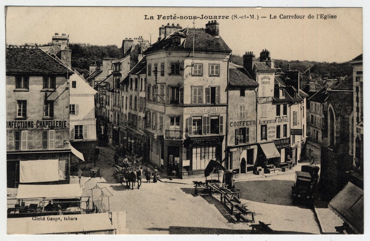 Ile de France, Seine et Marne (77), Ferte-sous-Jouarre (Ferte-sous-Jouarre): kyrkans vägskäl - Vykort sent 1800-tal - början av 1900-talet av Unknown