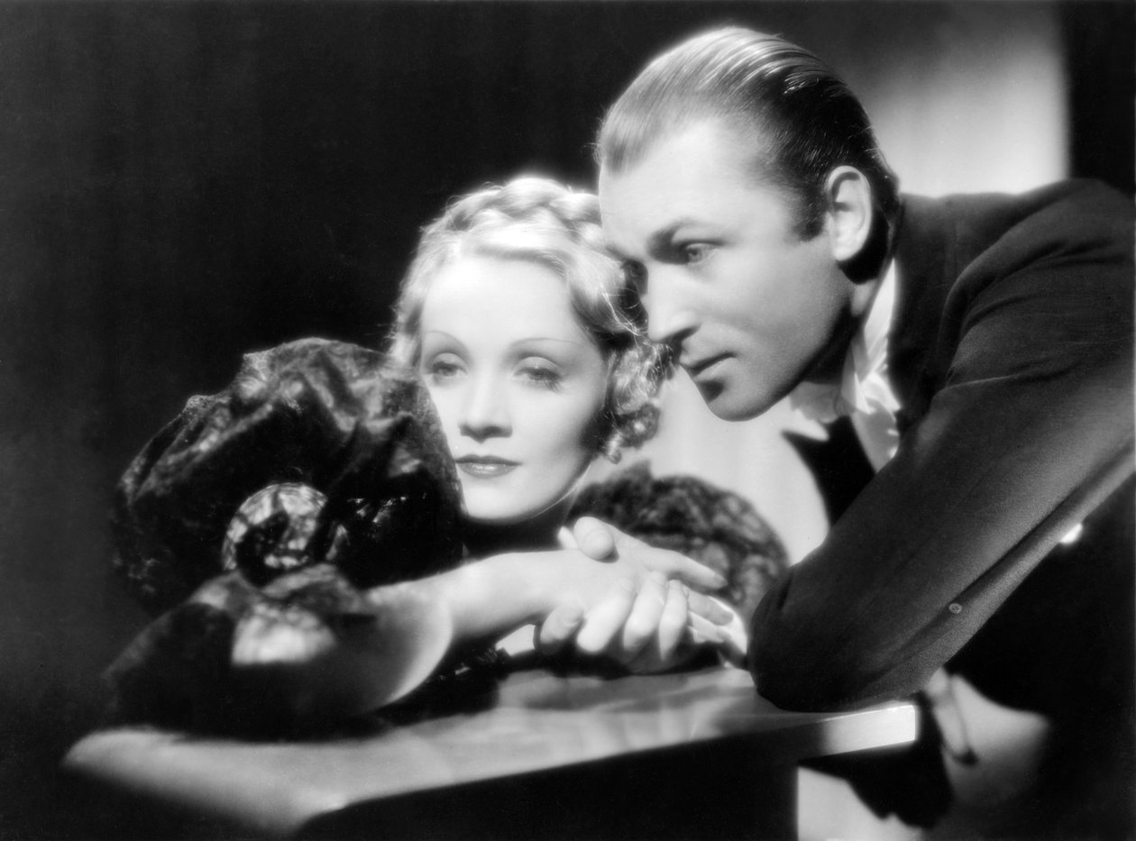 Marlene Dietrich och Brian Aherne av Unbekannt