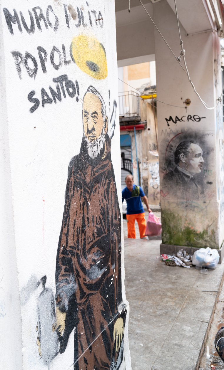 Monk med färgspray och Marlon Brando av Benjamin Baud