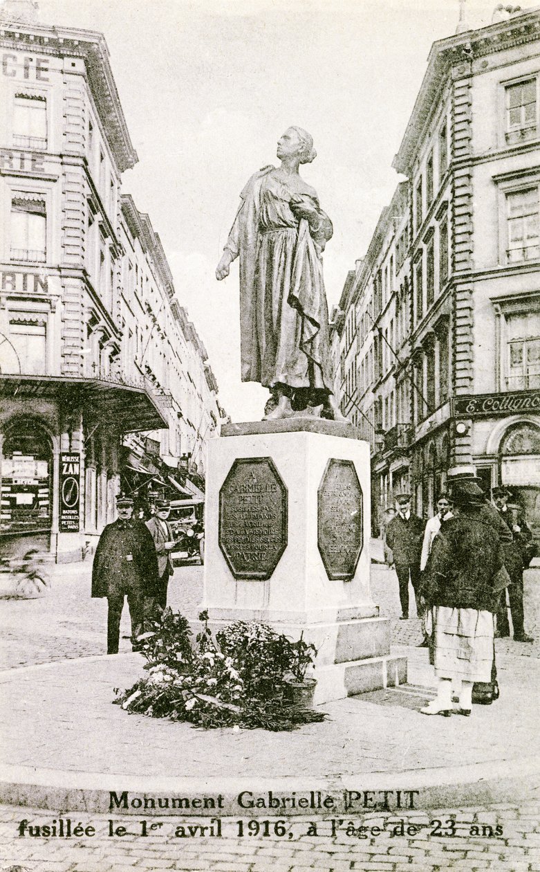 Monument i Bryssel till minne av Gabrielle Petit, ca 1925 (litho) av Unbekannt
