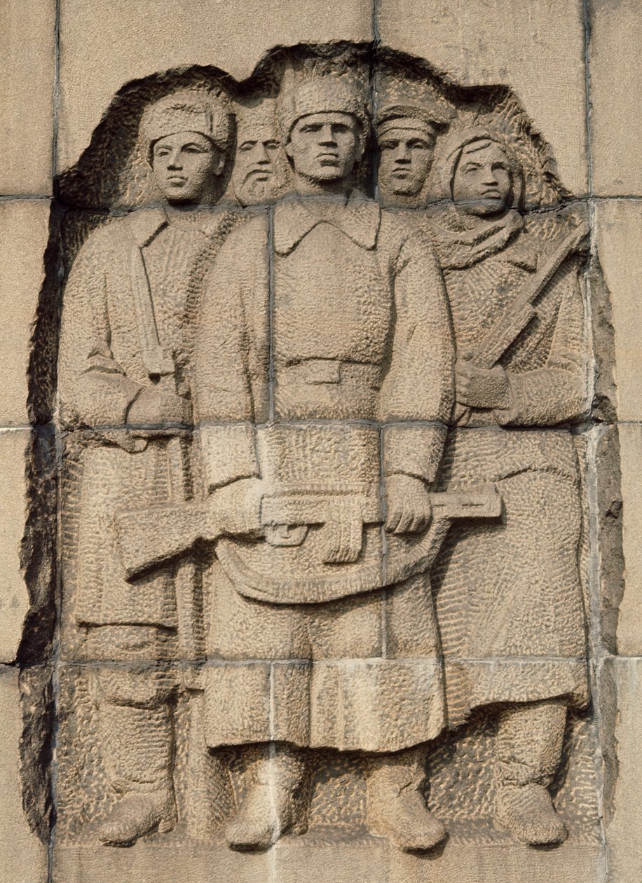 Monument till det ryska folkets motstånd under 900 dagars tysk belägring av staden Leningrad, Pskarevski-kyrkogården, lättnad, St Petersburg, Ryssland, 1900-talet av Benjamin Baud