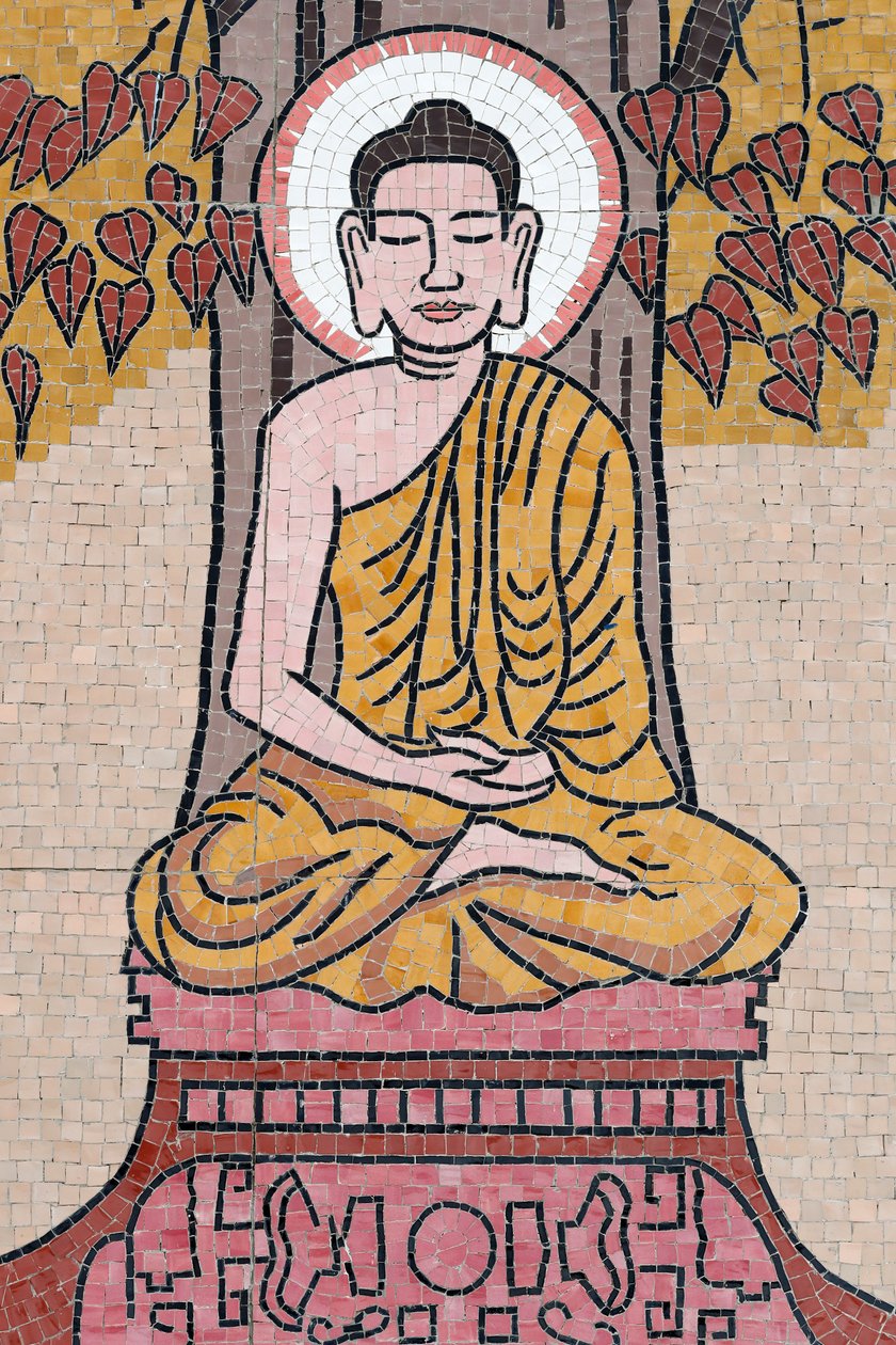 Ong Nui buddhistisk pagod, väggfresk, Buddhas liv, Shakyamuni Buddha som sitter i meditationsställningen under Bodhiträdet, Quy Nhon, Vietnam, 2019 (foto) av Unbekannt