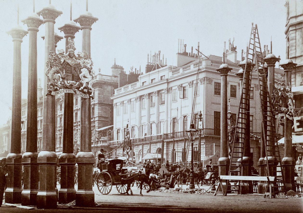 Park Lane dekoreras för drottning Victorias diamantjubileum av Unbekannt