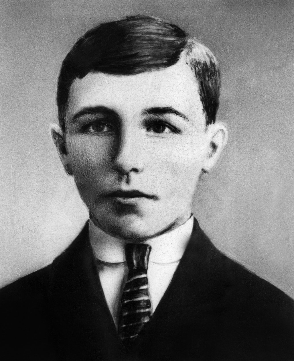 Philippe Daudet (1909-1923) son till rojalistens vice Leon Daudet, Philippe Daudet hittades död den 24 november av Unbekannt