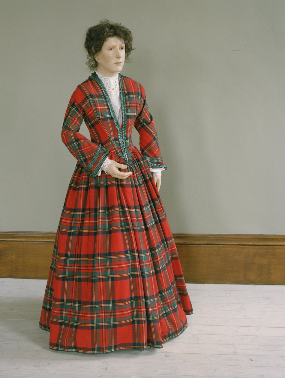 Royal Stewart tartan ullklänning med rynkad sidenkant, ca 1845-50 av Unbekannt