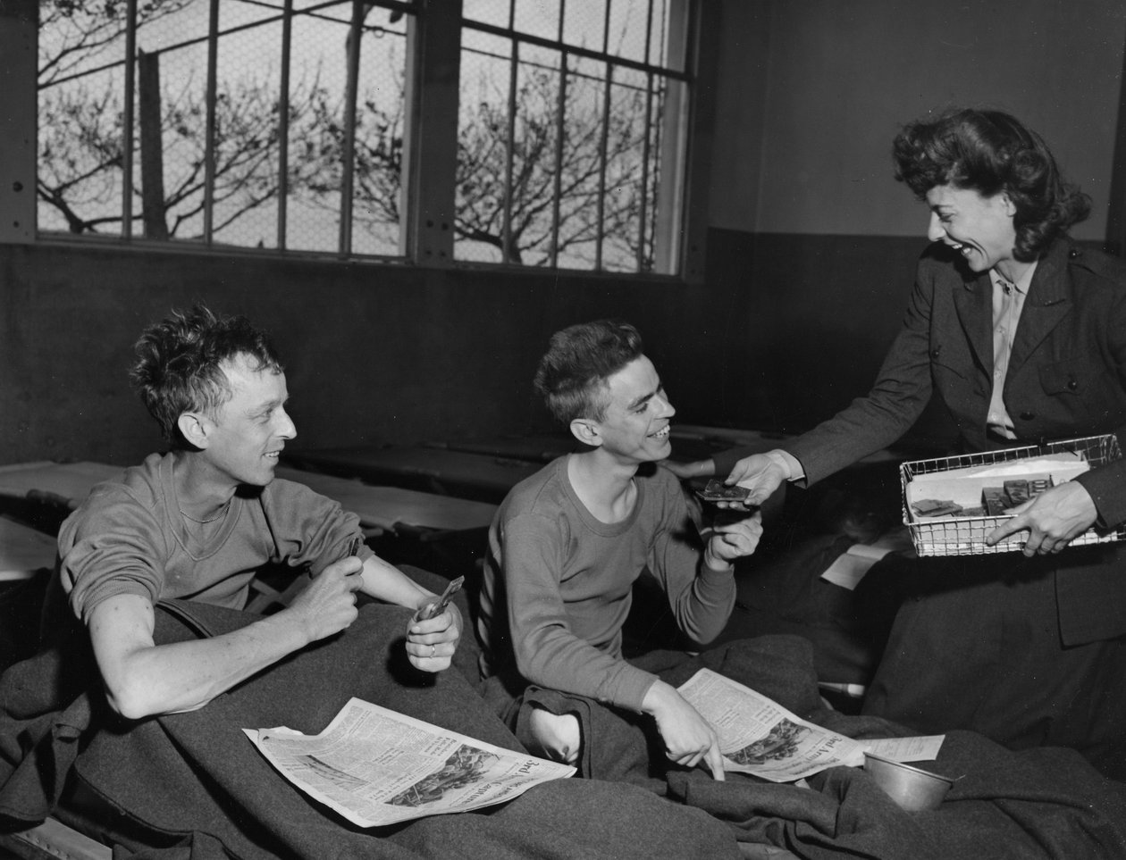 Andra världskriget (1939-1945) - Andra världskriget (WWII eller WW2): Paris (Frankrike) 6 april av Unbekannt