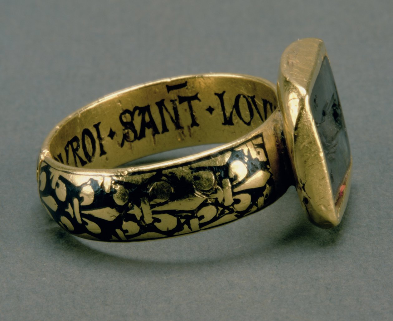 Signetring av kung Ludvig IX av Frankrike (St. Louis) (1215-70) (guld och emalj) (se även 98047) av Unbekannt