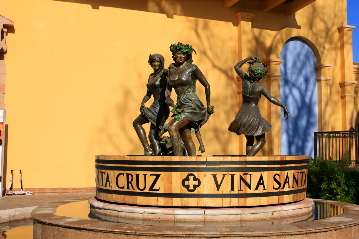 Statyer, Vina Santa Cruz (foto) av Unbekannt