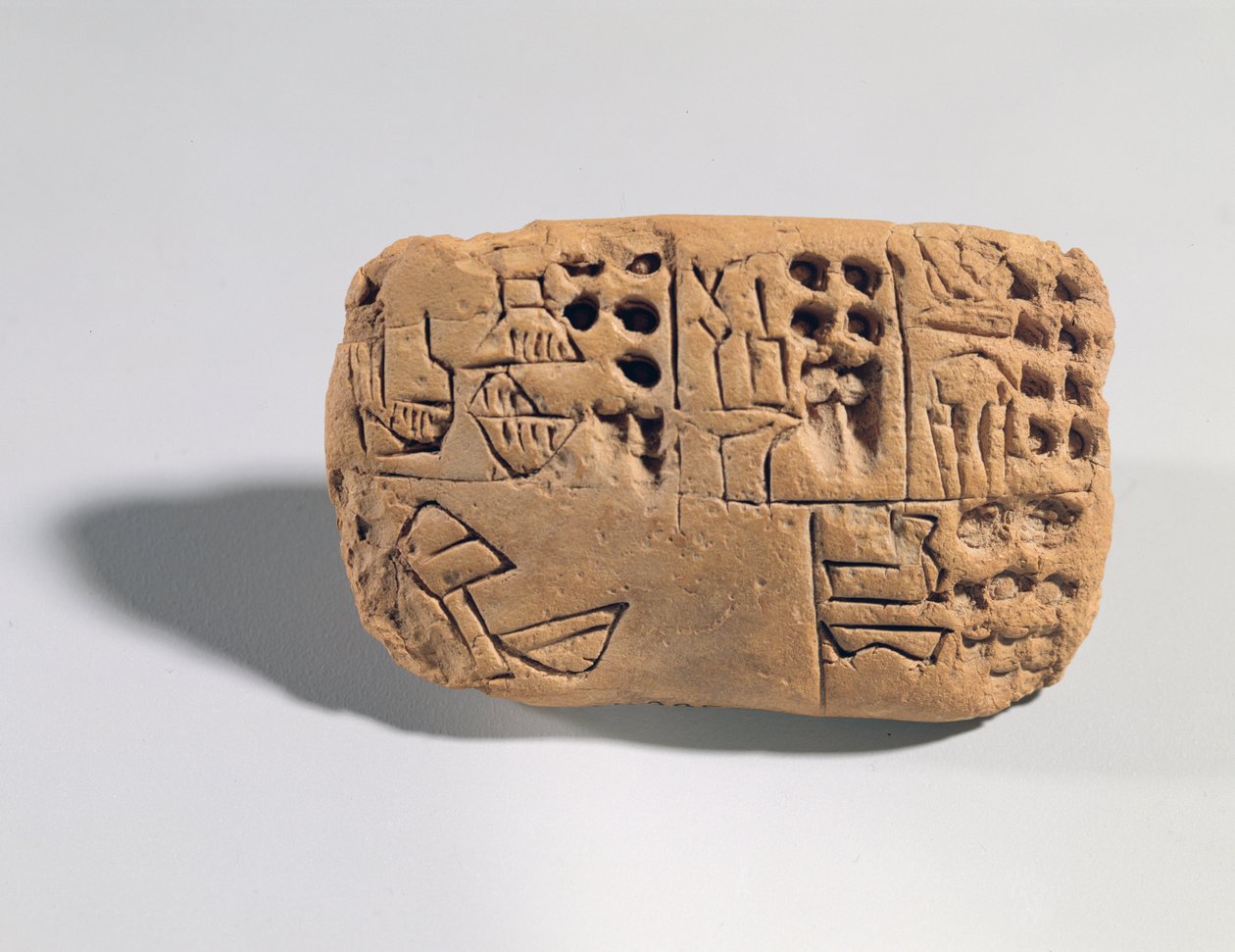 Tavla med piktogram inskription, Protoliterate Period, c.3300 BC (lera) av Unbekannt