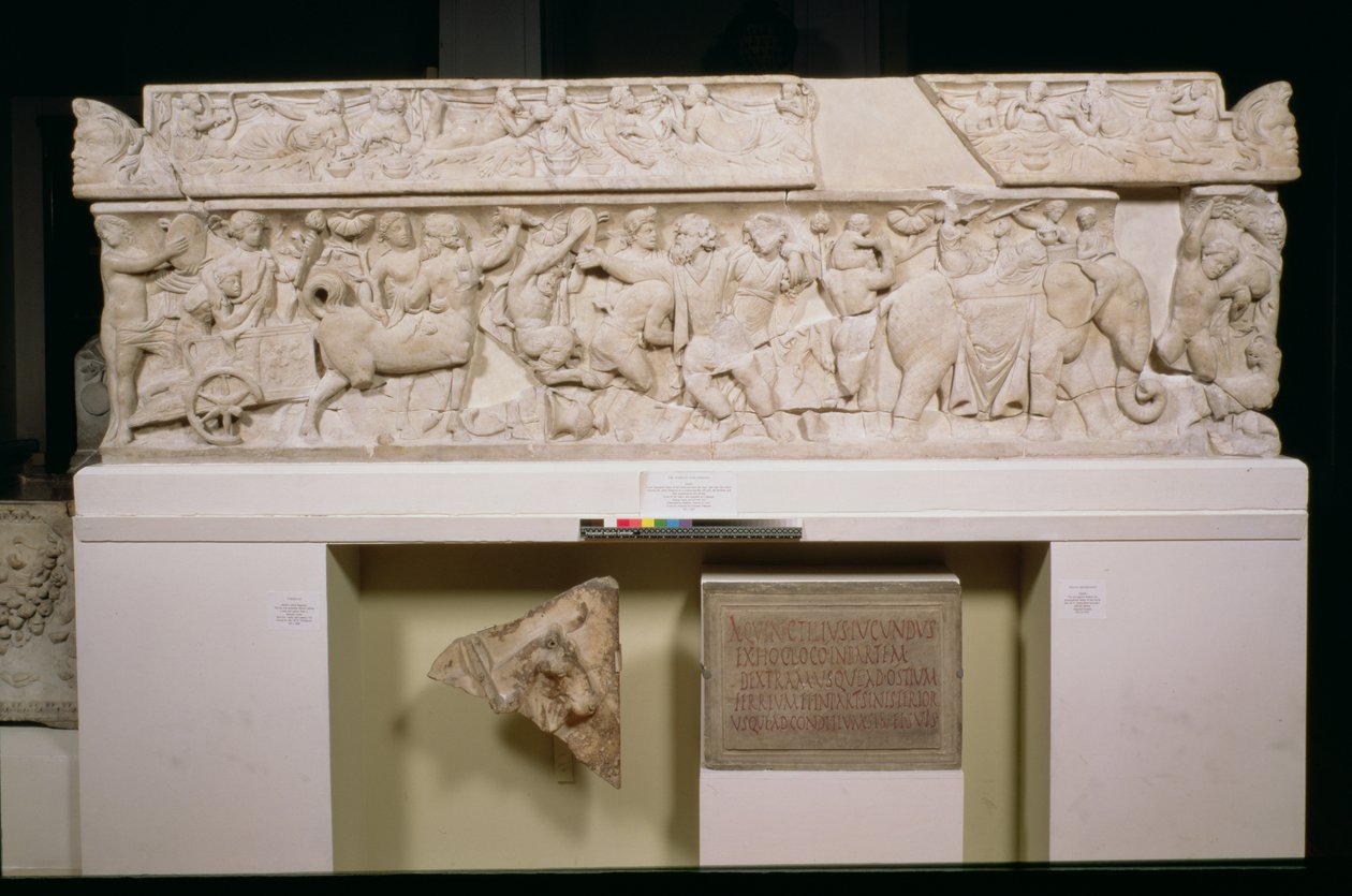 Pashley-sarkofagen, fris som visar Dionysos triumferande återkomst från öst, romersk, från Arvi på Kreta, ca 125-150 e.Kr. (marmor) av Unbekannt