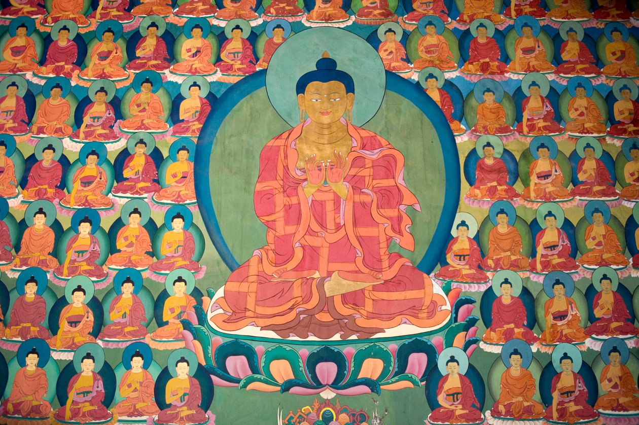 tibetansk buddhism; väggmålning; mediterar Buddha; många små Buddhas; Chemre Gompa kloster; Chemrey; Ladakh-regionen; Jammu och Kashmir; Indien; Sydasien; Asien av Unbekannt