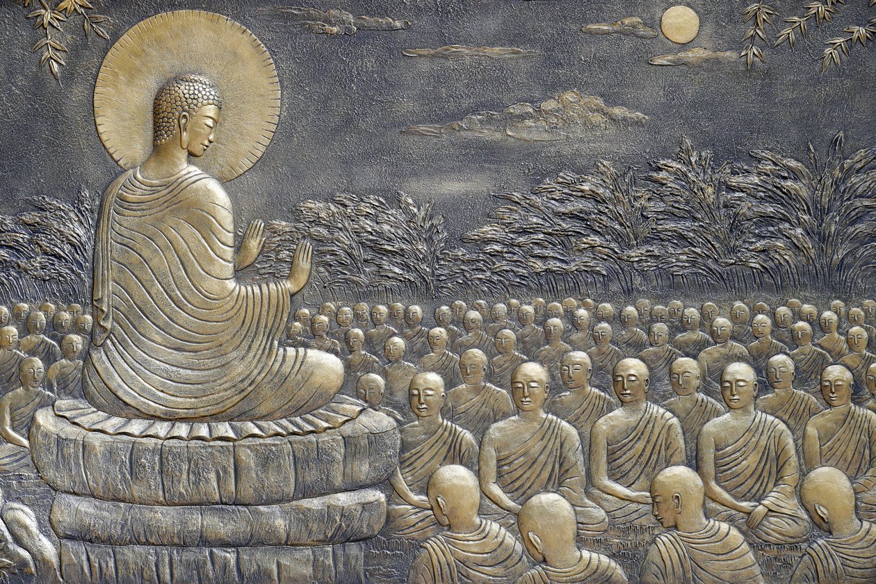 Tinh Xa Ngoc Chau buddhistiska tempel, Buddhas liv, Siddhartha Gautama, Buddha med lärjungar, undervisning, Buddha uppmanade sina första sextio Arahant-lärjungar att gå i olika riktningar för att predika läran,   Chau Doc, Vietnam, 2018 (pho av Unbekannt