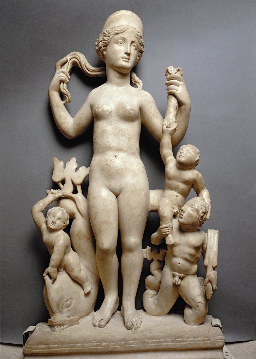Venus med putti, en triton och en delfin, romersk, 300-talet e.Kr. (marmor) av Unbekannt