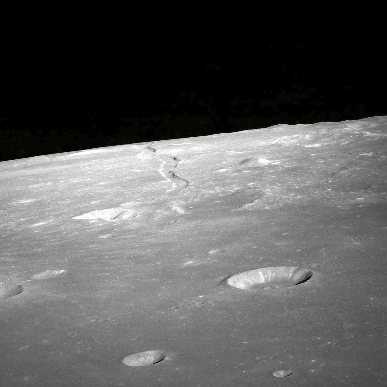Utsikt över Rima Ariadaeus på månen av Unbekannter Künstler