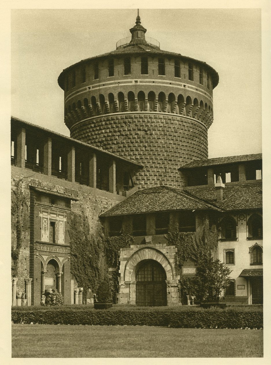 Utsikt över innergården till Castello Sforzesco (slott för familjen Sforza) i Milano av Unbekannt